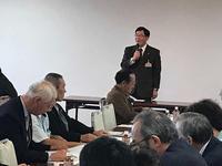 氷見市農業再生協議会臨時総会でスピーチをする市長の写真