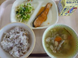 10月30日 月曜日 給食写真