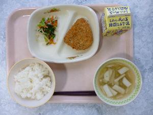 11月29日 金曜日 給食写真