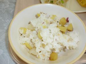 12月13日 さつまいもご飯