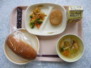 4月25日 木曜日 給食写真