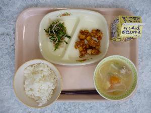 1月30日 木曜日 給食写真