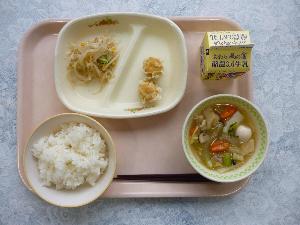 10月25日 金曜日 給食写真
