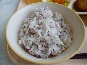 11月26日ハトムギ入りしそご飯